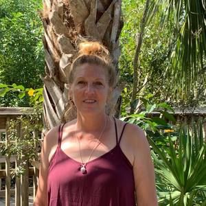 Meet your Posher, Sherry